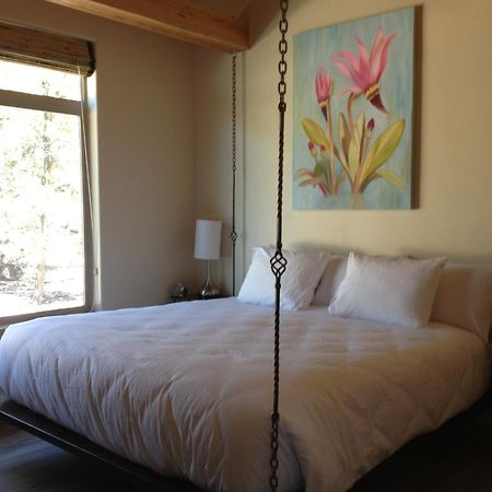 Stone Canyon Inn Тропик Екстериор снимка